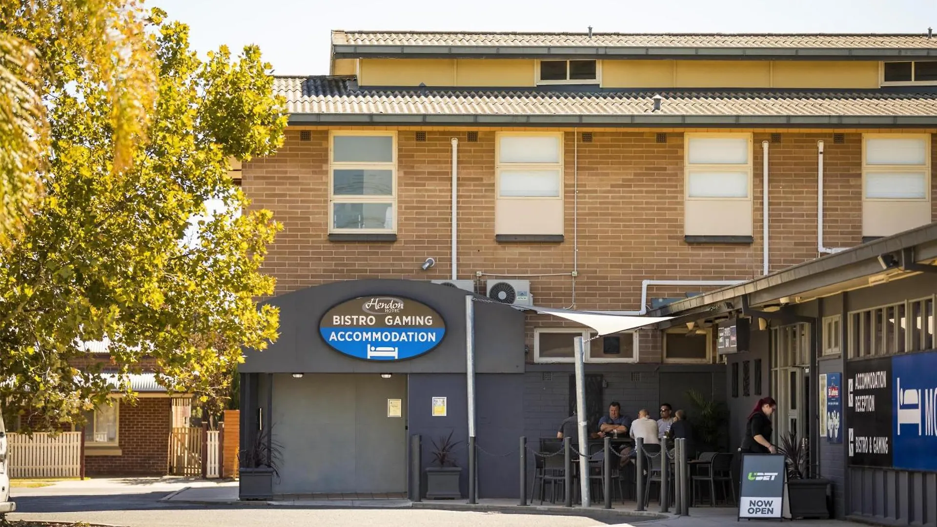 Near Adelaide Zoo in Adelaide: 2 Hotel Stays Compared