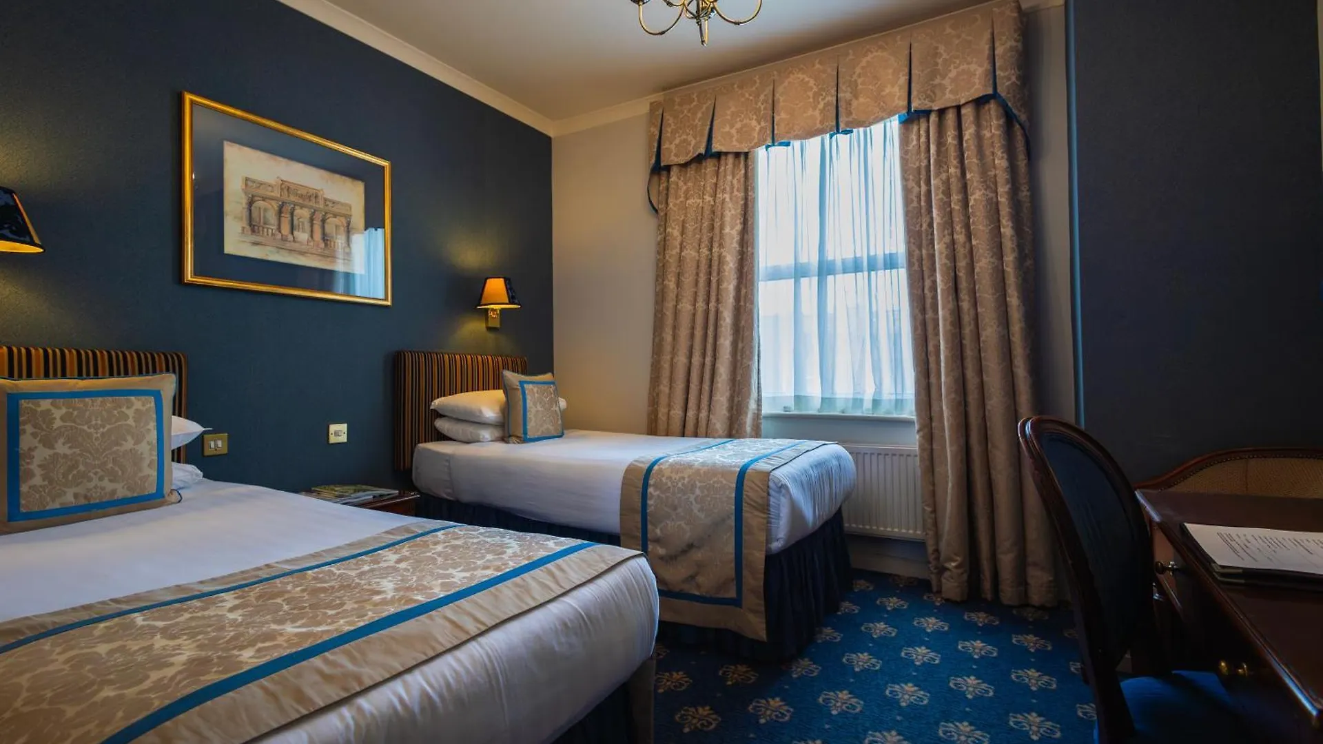 14 Business Hotels in Kensington That Deliver on Work Travel
