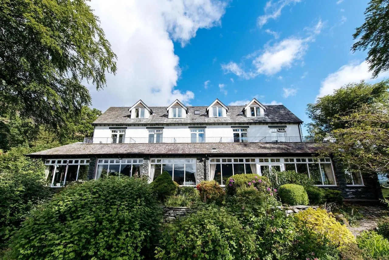 12 Romantic Hotels in Lake District That Couples Love
