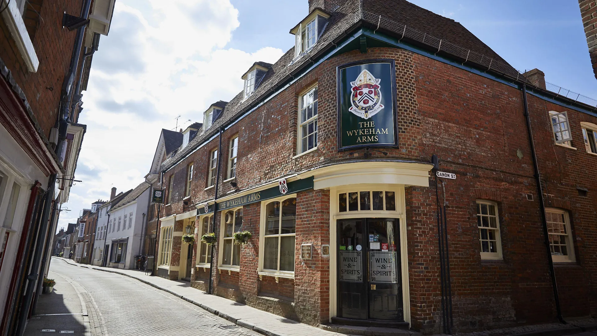 Where to Stay Near Winchester City Mill: 5 Romantic Hotels