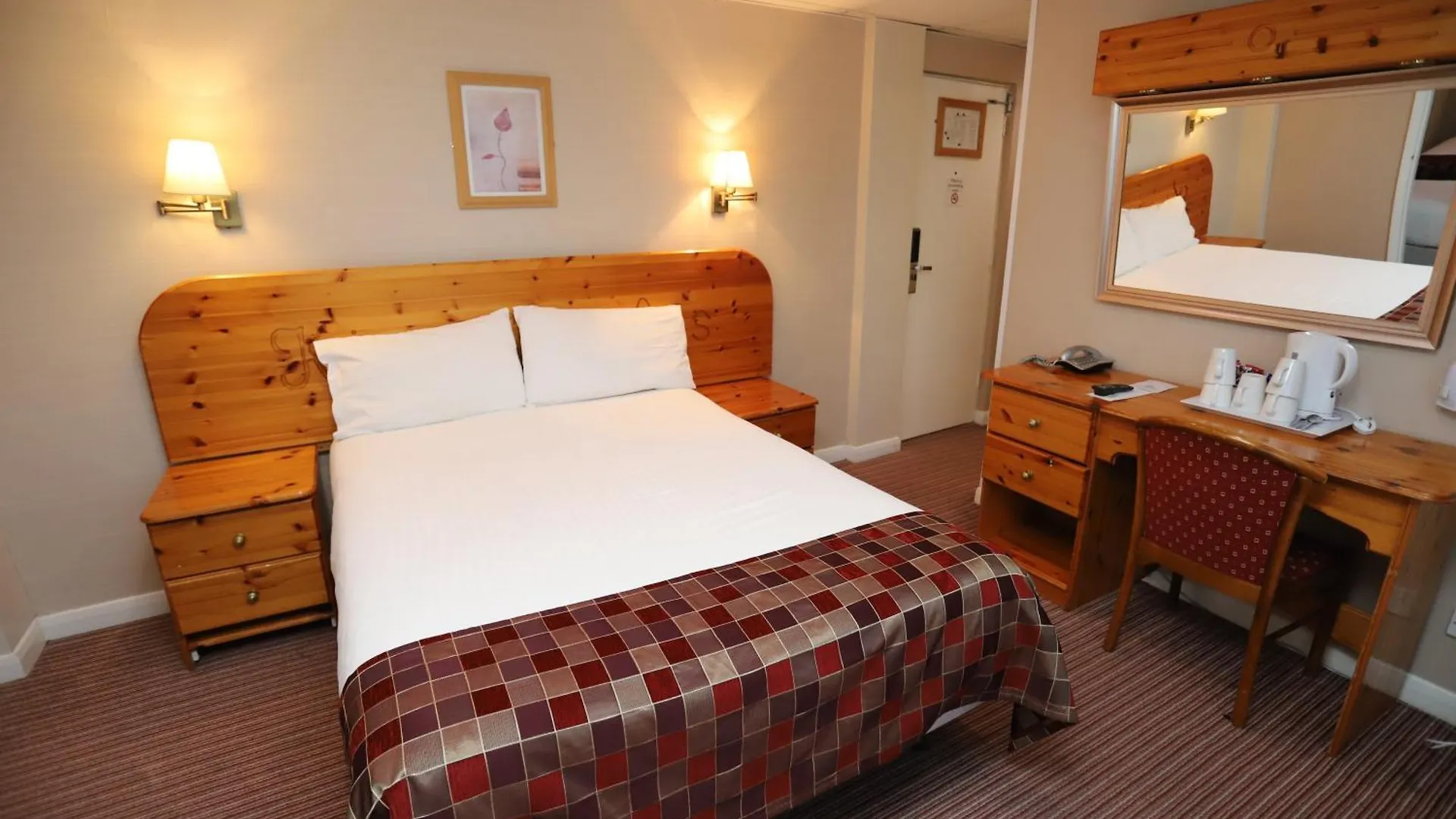 4 Couple Hotels Close to Cobtree Manor Golf Club