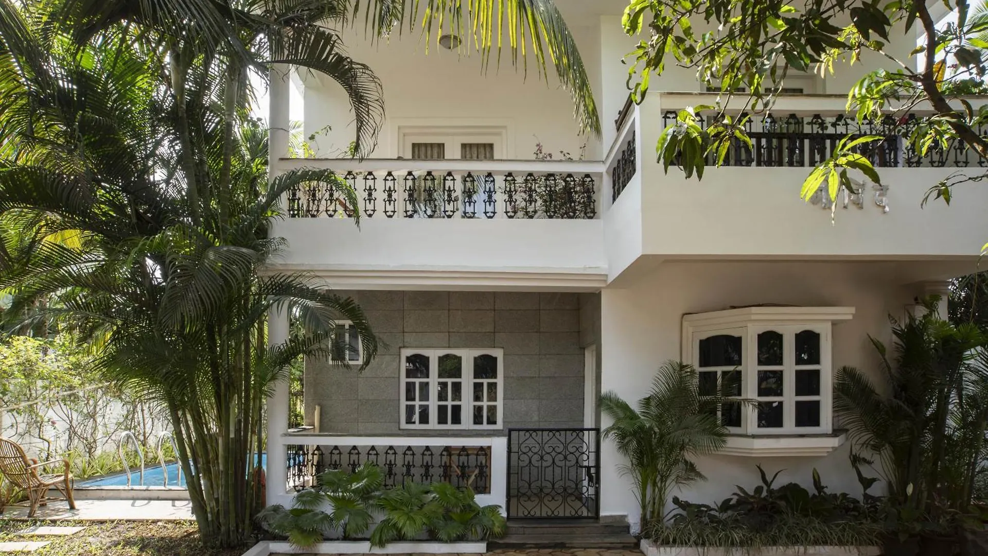 6 Beach Hotels in Morjim That Actually Deliver