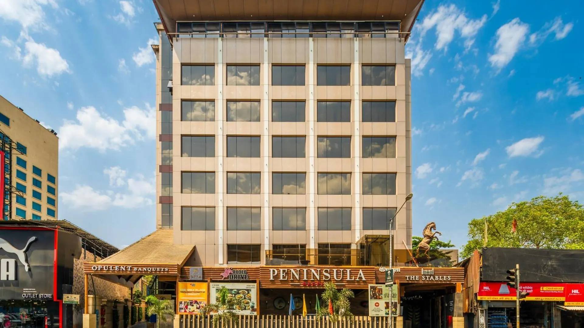 15 Airport Hotels Near Mumbai Terminal 2 Worth Booking