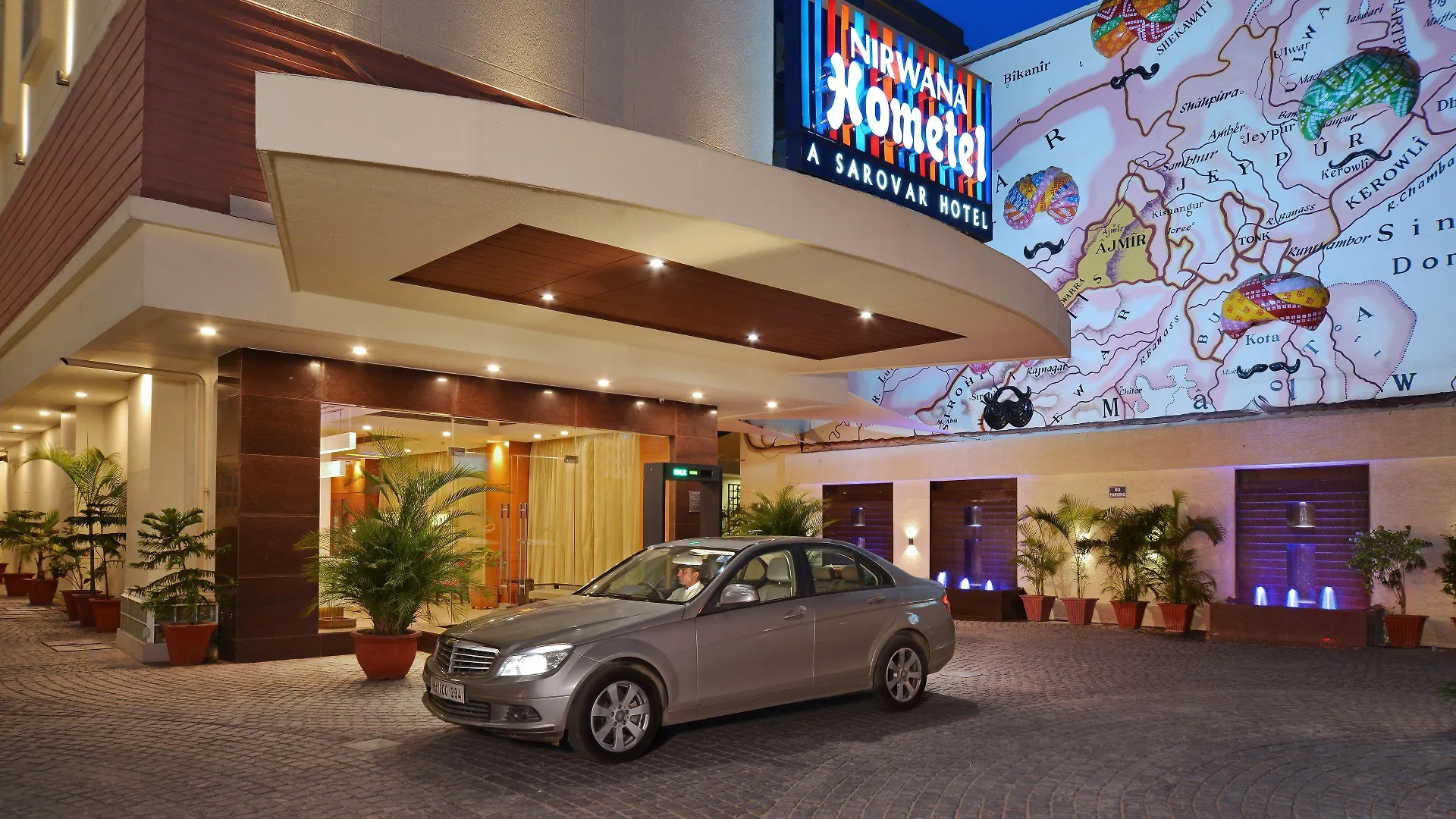 15 Business Hotels Near City Palace Jaipur Worth Booking