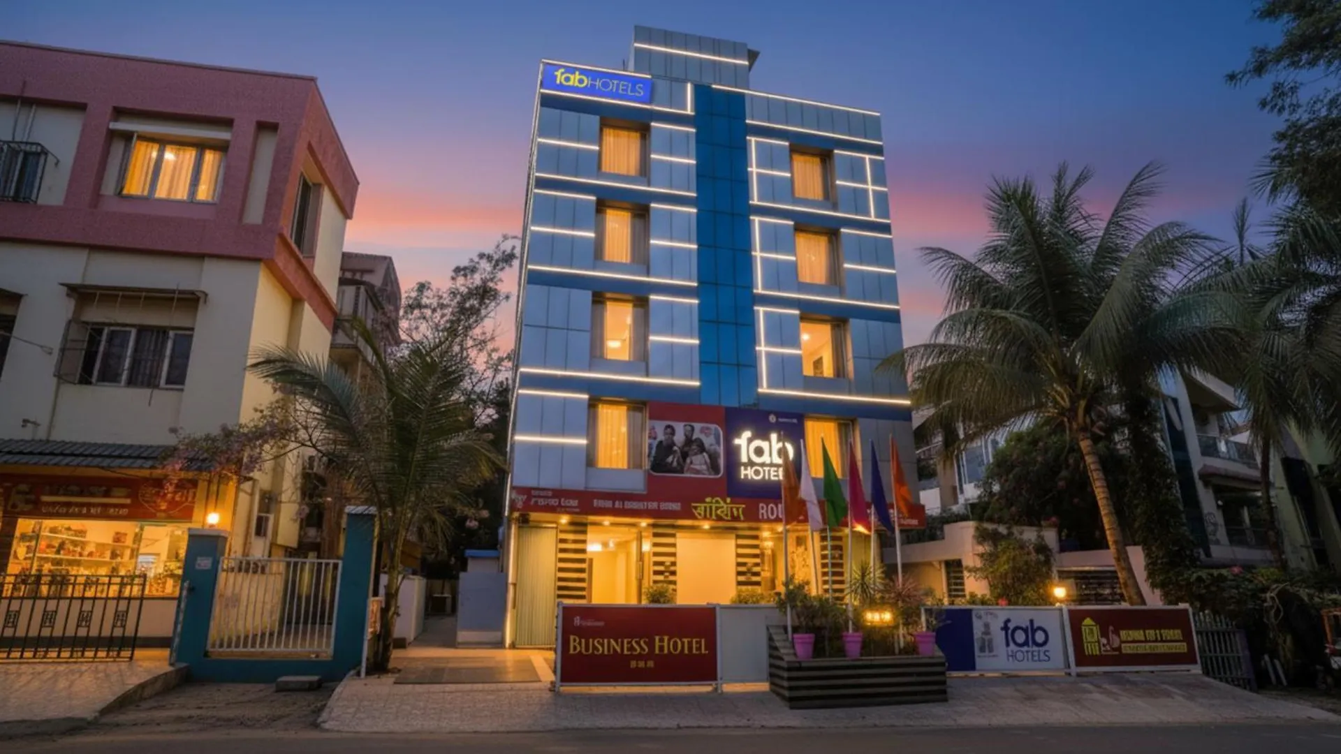 15 Airport Hotels Near Phoenix Market City Worth Booking