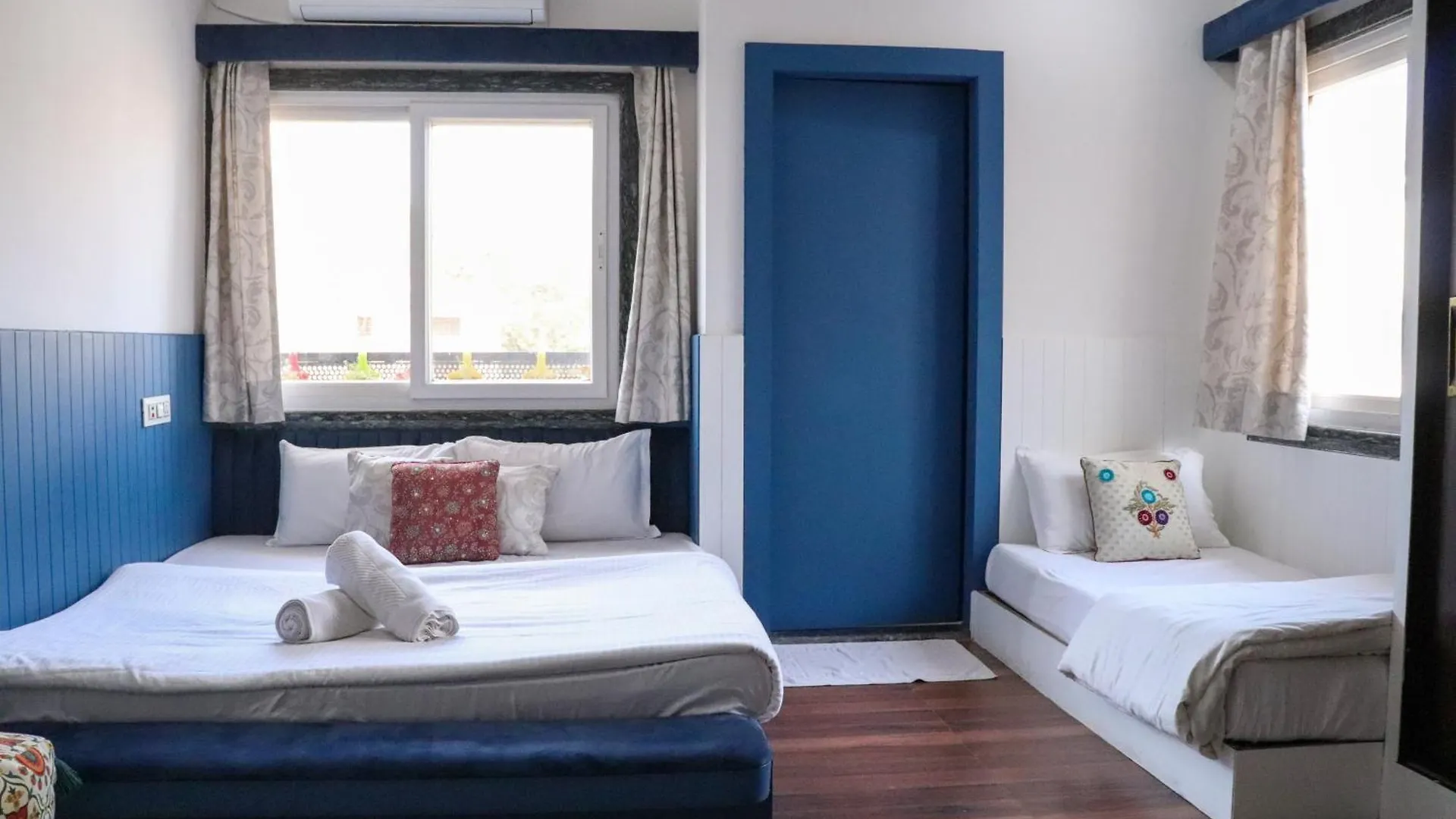 15 Best-Reviewed Guest Houses Across India Worth Booking