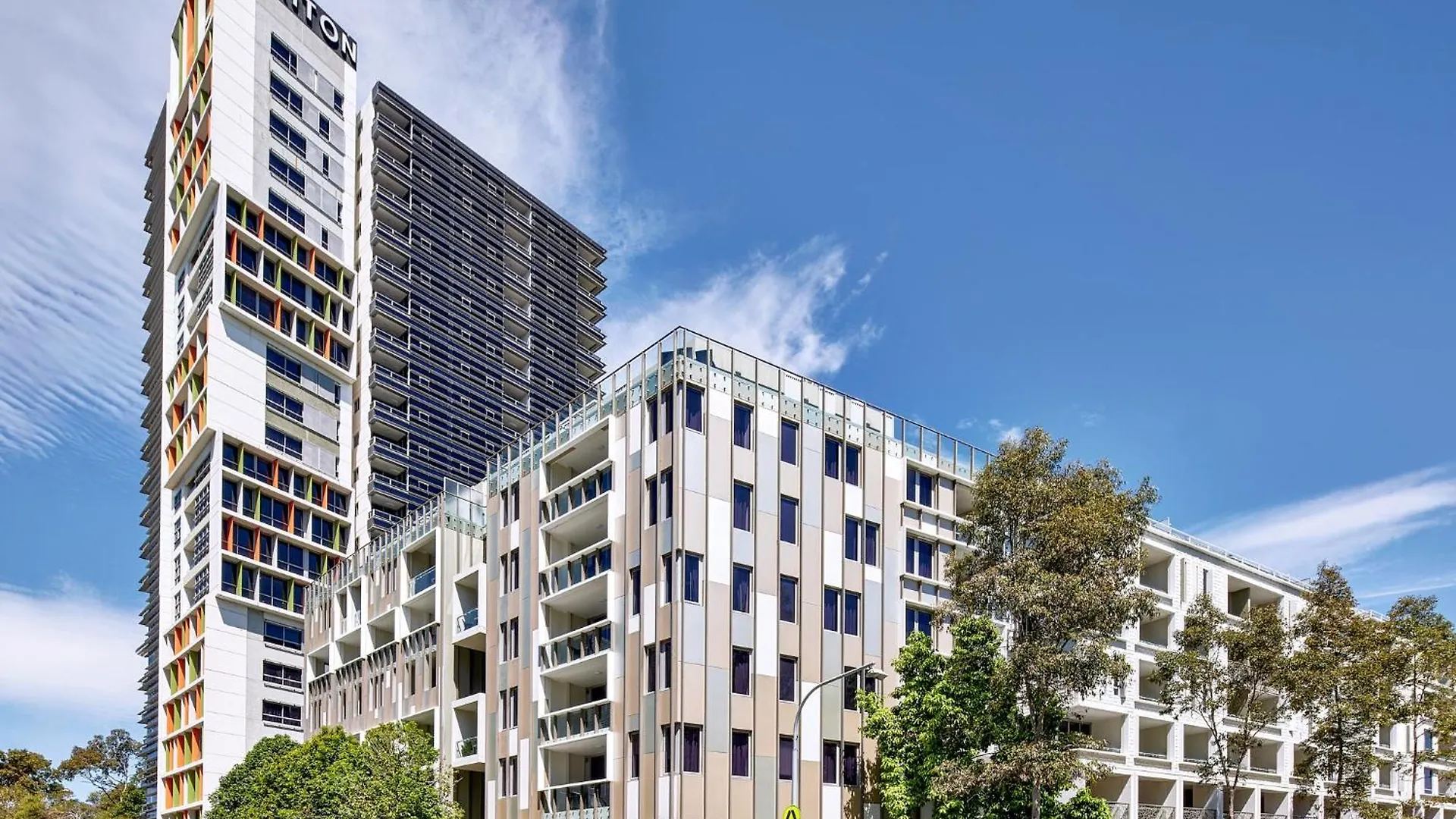 Staying Near Cockle Bay Wharf: 5 Meriton Suites Compared