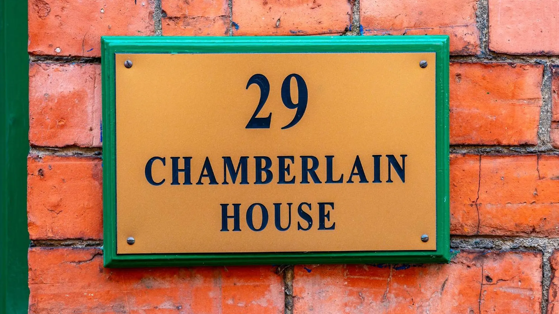 5 Family Hotels Near St. Columb's Hall for a Derry Stay