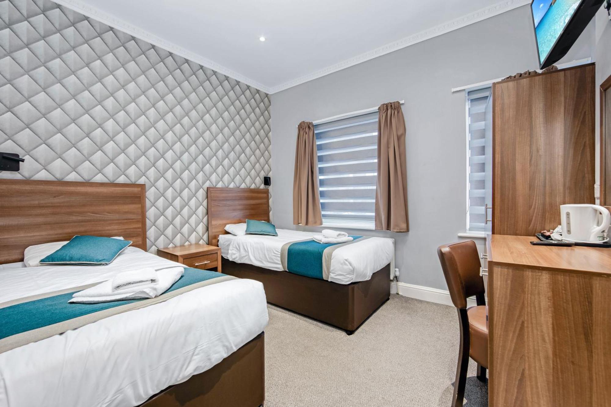 15 Smart Budget Hotels Near London Eye Worth Booking