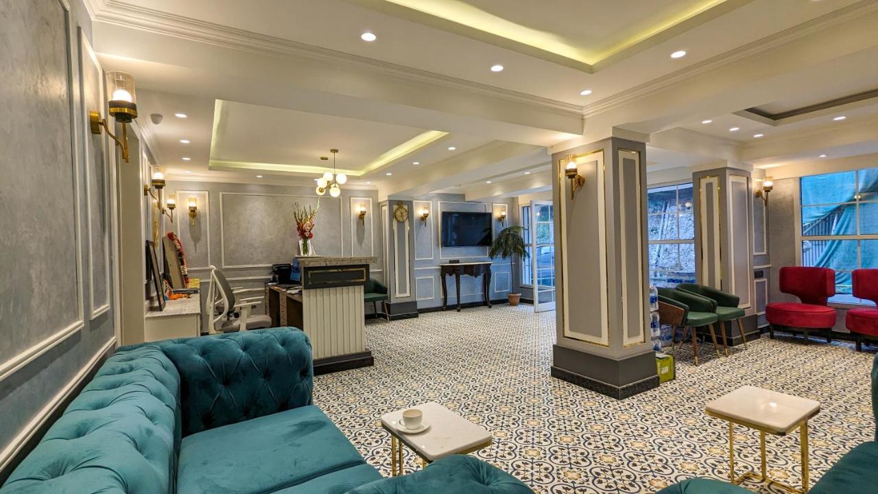 14 Central Darjeeling Hotels Near Mahakal Temple Worth Booking