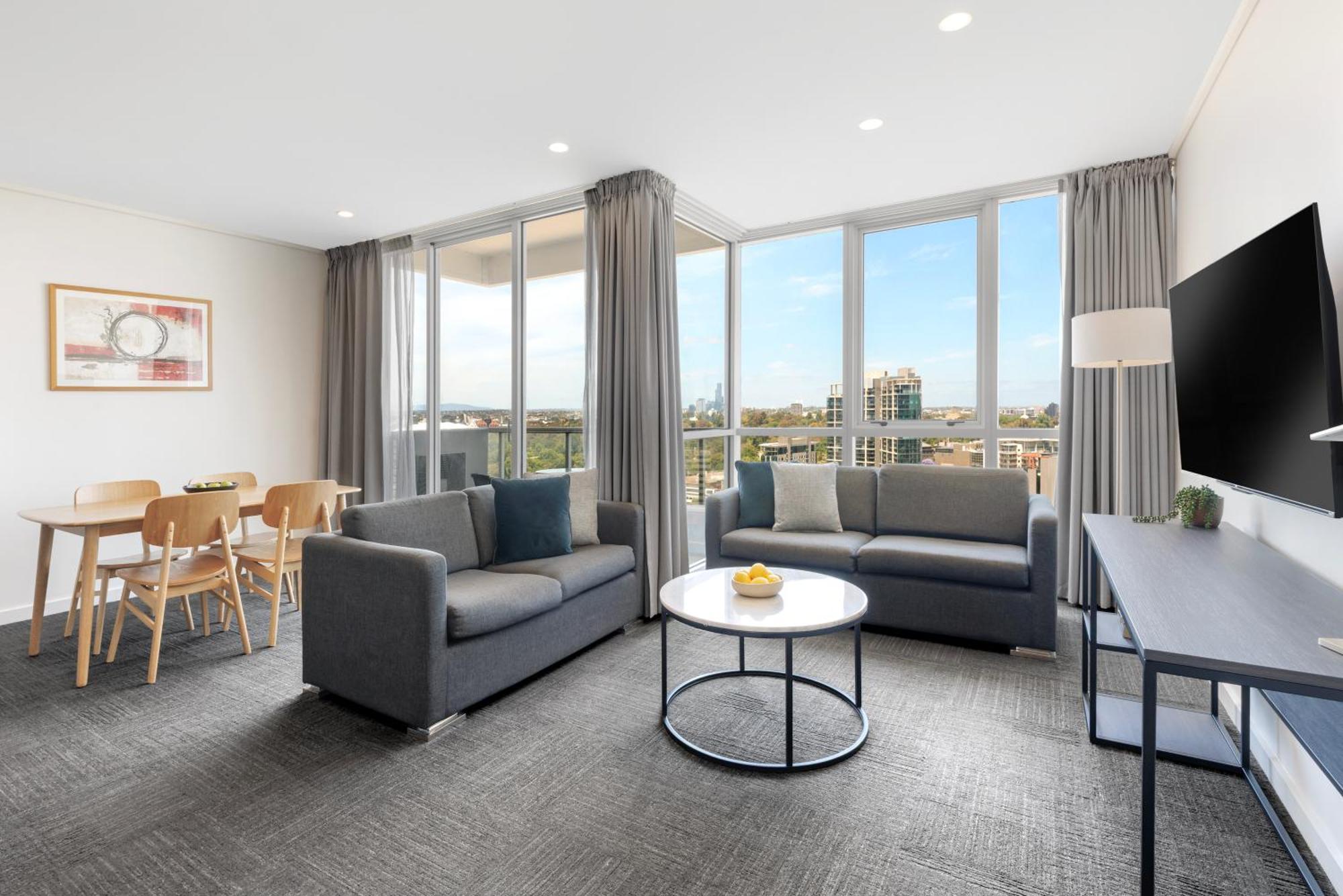 6 Quest Apartment Hotels Near the Shrine of Remembrance Worth Booking