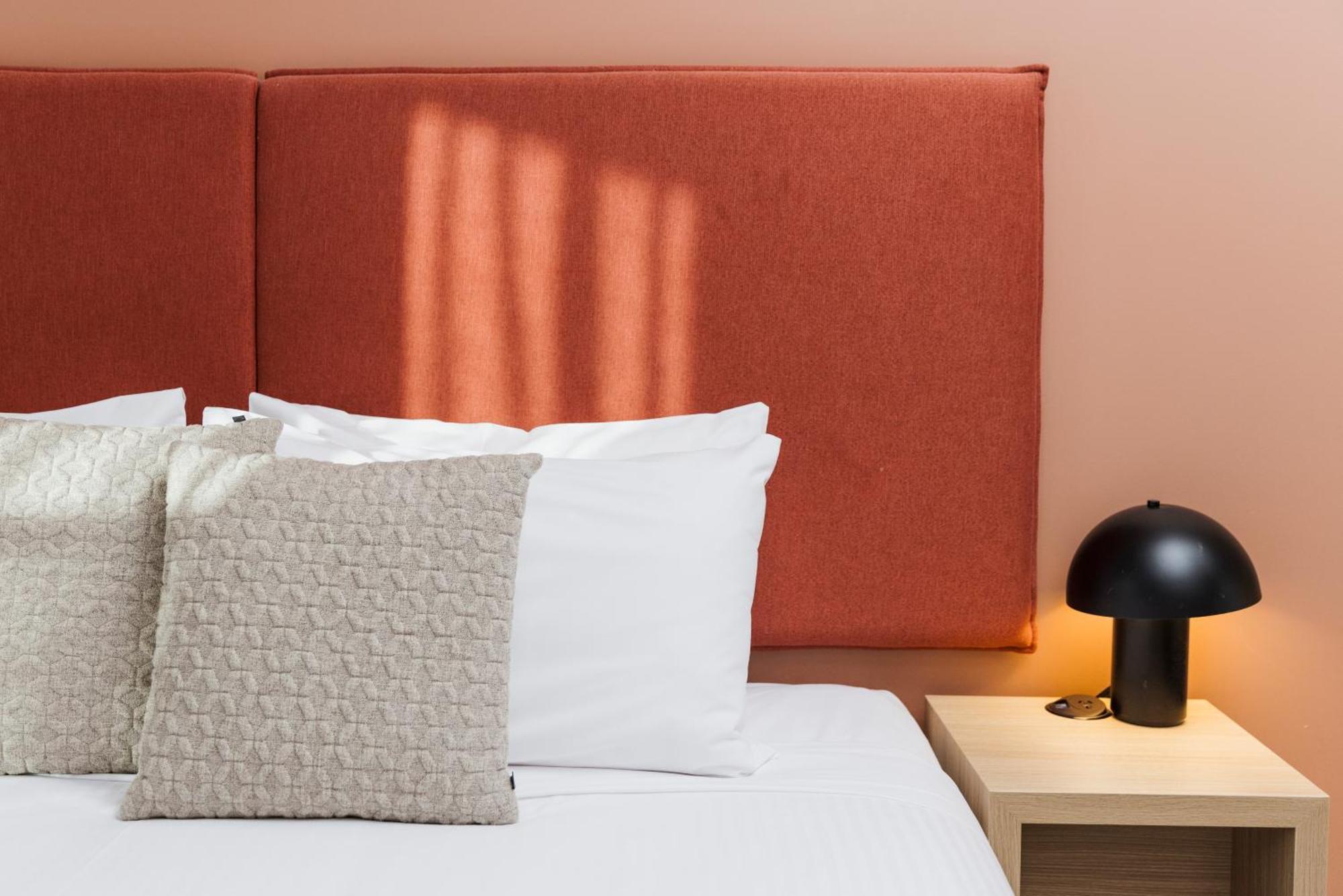 5 Quest Apartment Hotels Close to Lygon Street, Melbourne